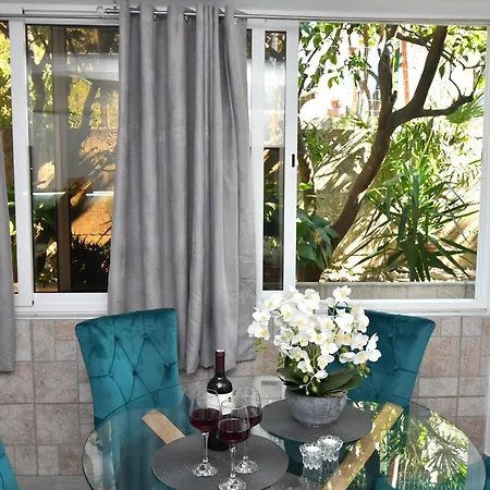 Διαμέρισμα Mit Terrasse By Interhome